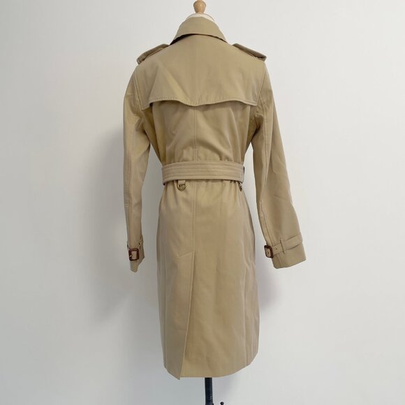 Burberry Mid-length Chelsea Heritage Trench Coat - Picture 5 of 16
